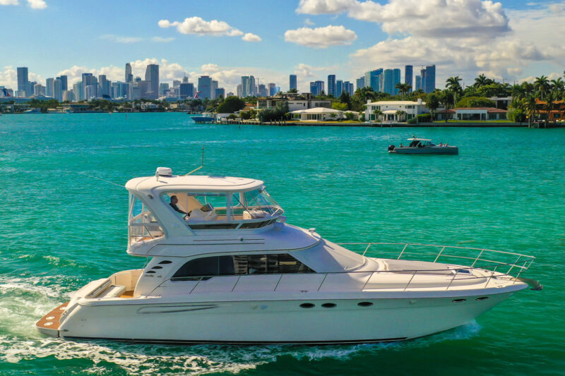 55Ft Sea Ray Flybridge  available In Miami Beach for rent for up to 13 Guest. - Image 9