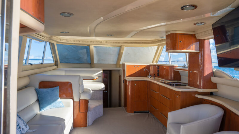 55Ft Sea Ray Flybridge  available In Miami Beach for rent for up to 13 Guest. - Image 11