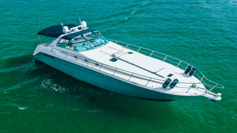 55’ SEARAY SUNDANCER AVAILABLE IN MIAMI FOR UP TO 13 GUEST