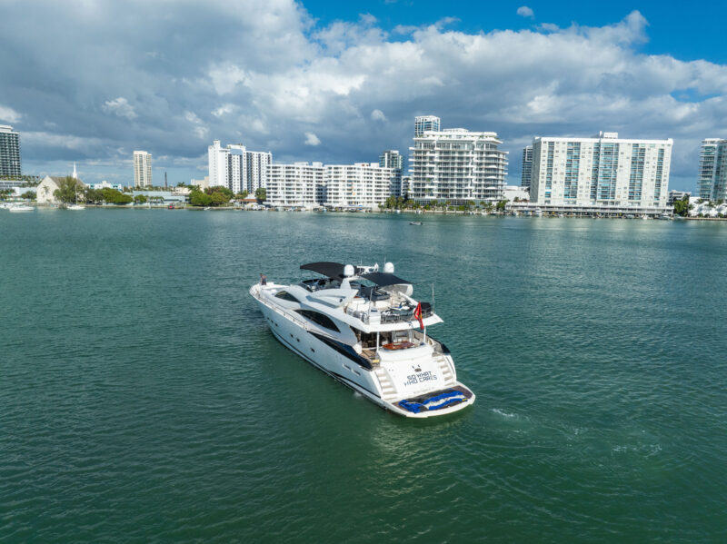 94Ft Yacht Rental In Miami FL For 13 Guest MAX - Image 21