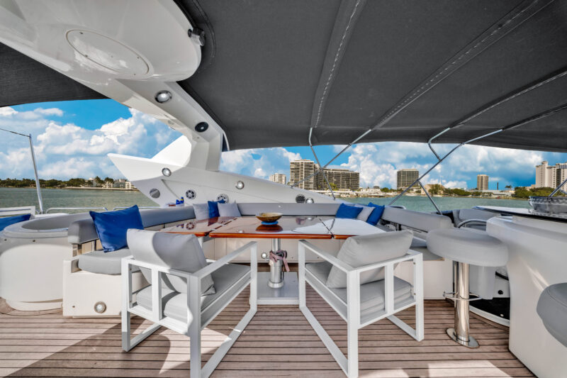 94Ft Yacht Rental In Miami FL For 13 Guest MAX - Image 10